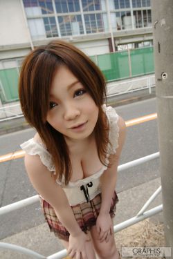 约翰逊庞麦郎